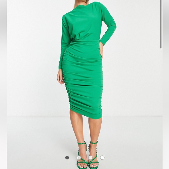 AX Paris | slash neck midi body-conscious dress in bright green - Picture 1 of 9